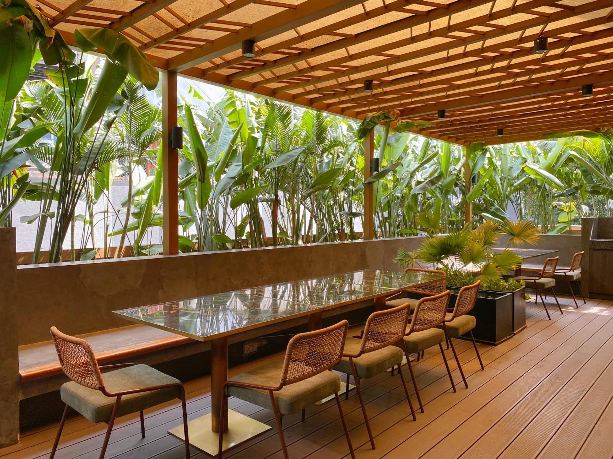 Căn hộ Eman's House Zenity Ho 5 Sao View Bitexco *